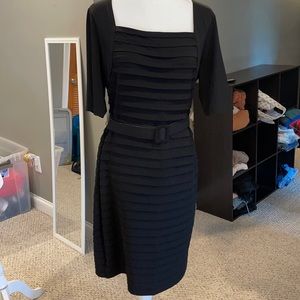 Sz 14 London Times black belted Ruched dress